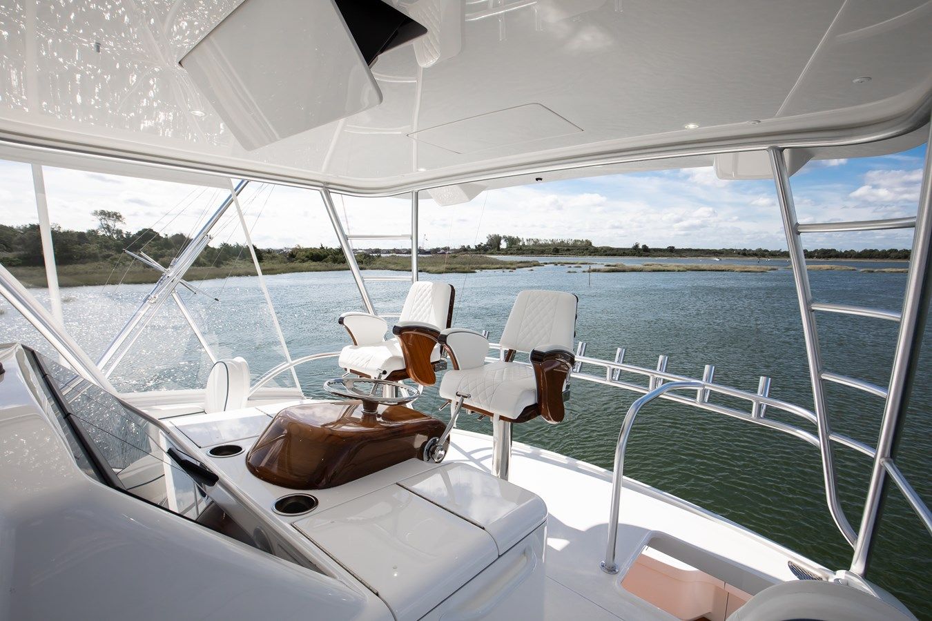 Buy a yacht Mack Attack - VIKING