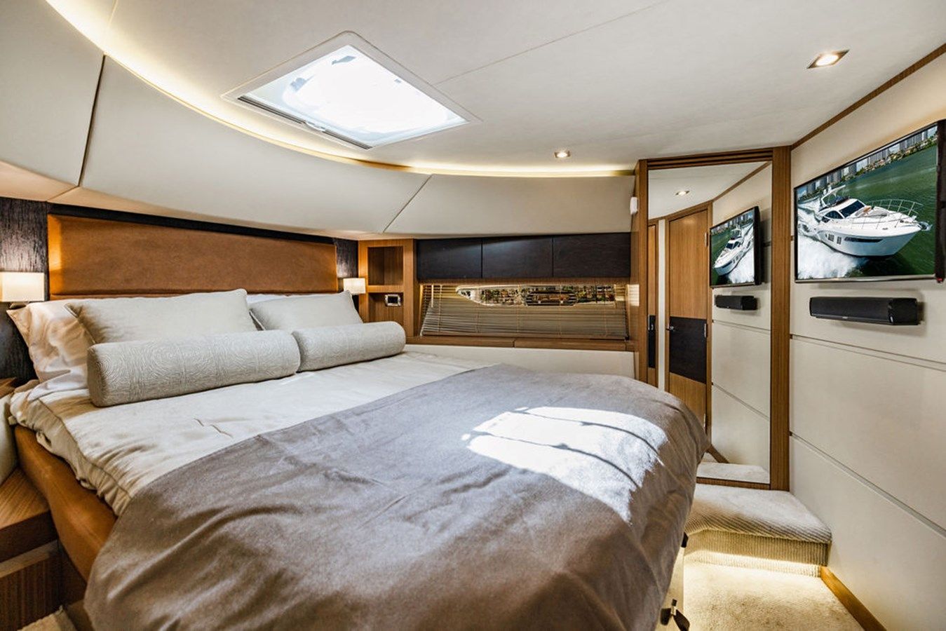 Thinks Its His yacht sale