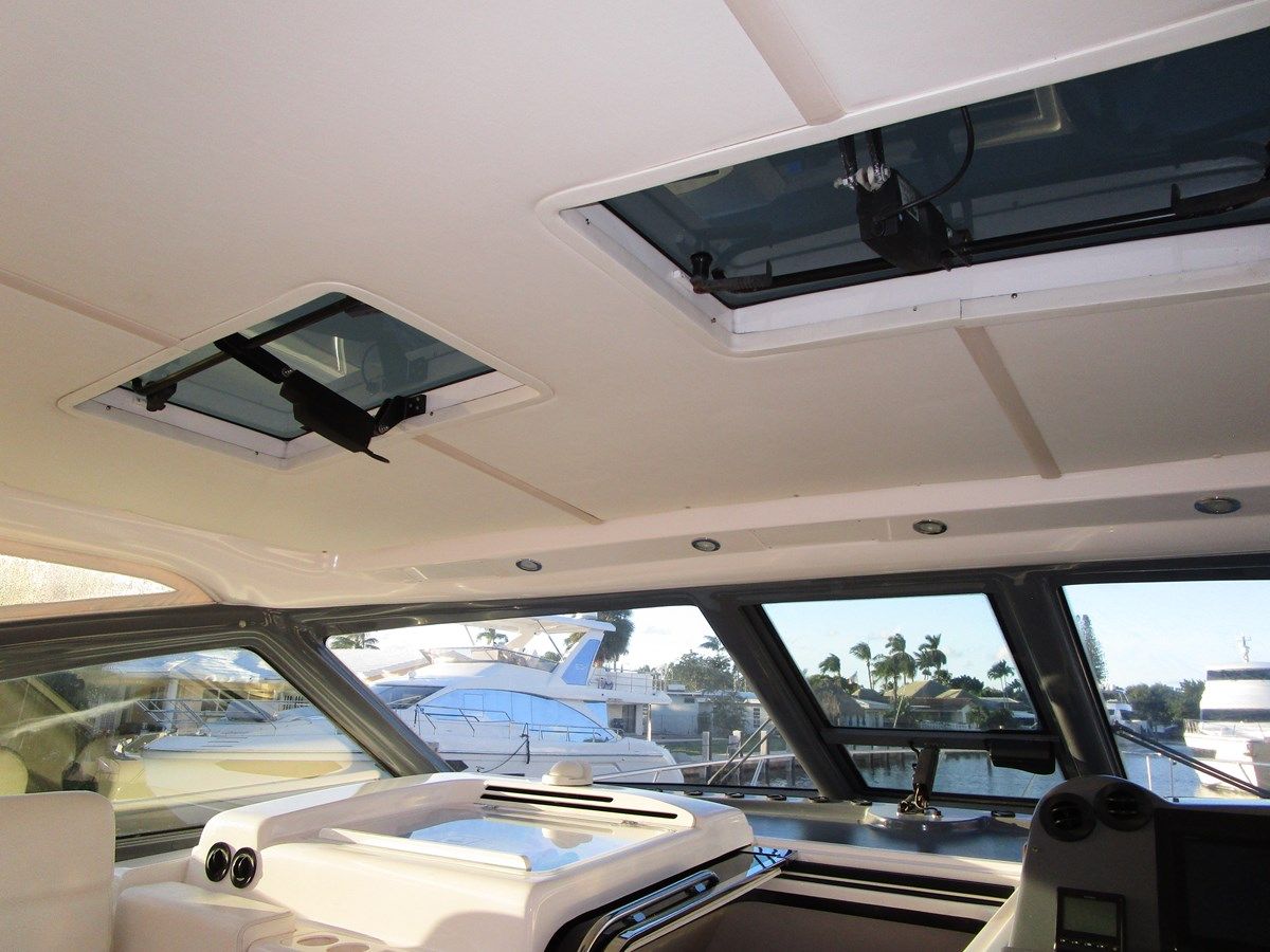 Buy a ENDLESS SUMMER at Shestakov Yacht Sales