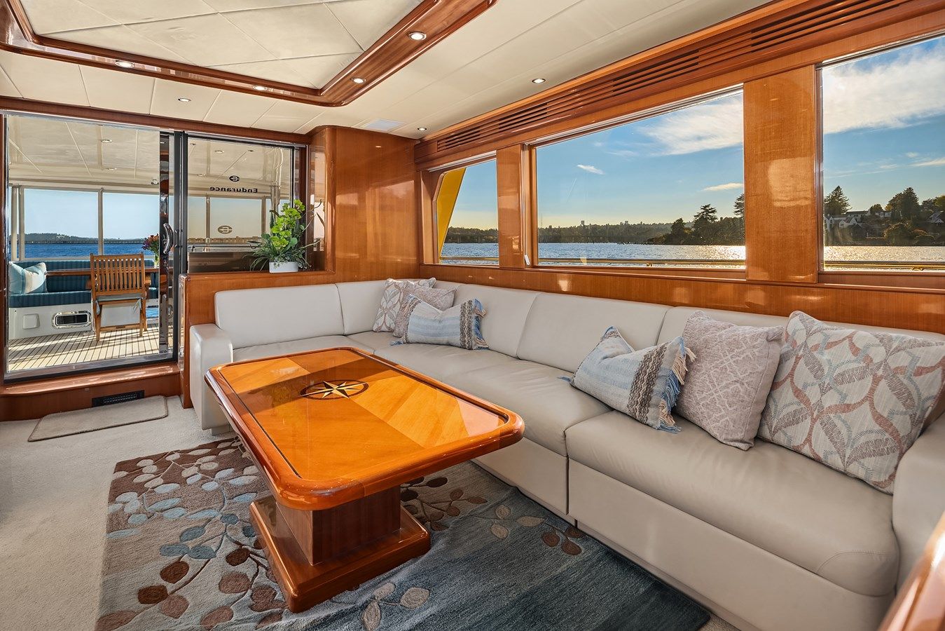 Продажа яхты LA BELLA VITA II - HAMPTON YACHTS