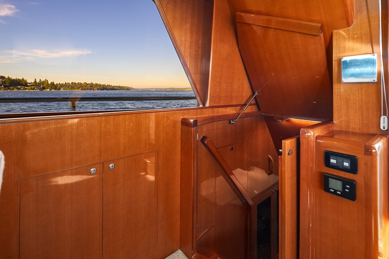 Лучшая цена на LA BELLA VITA II 72