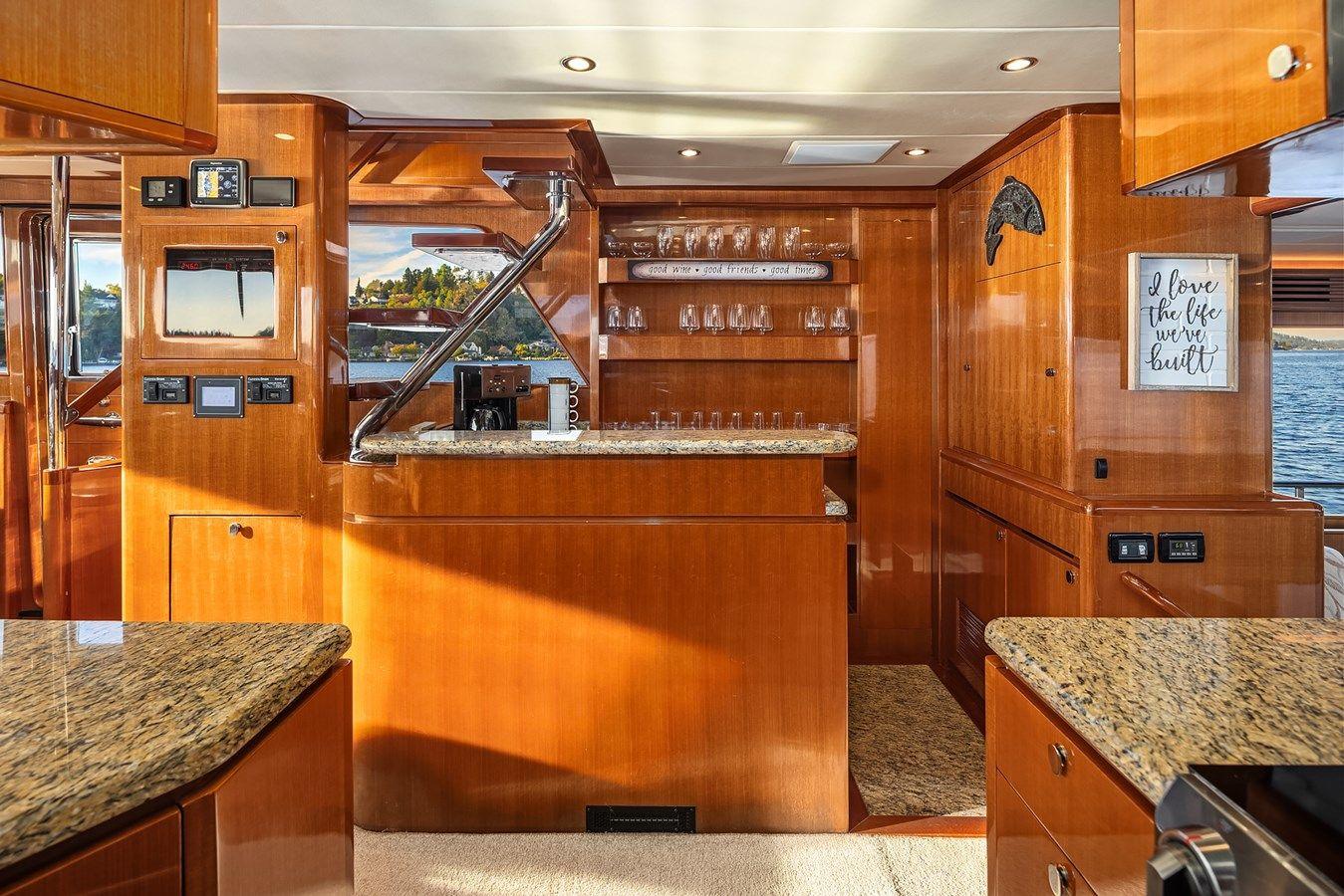 LA BELLA VITA II - HAMPTON YACHTS yacht sale