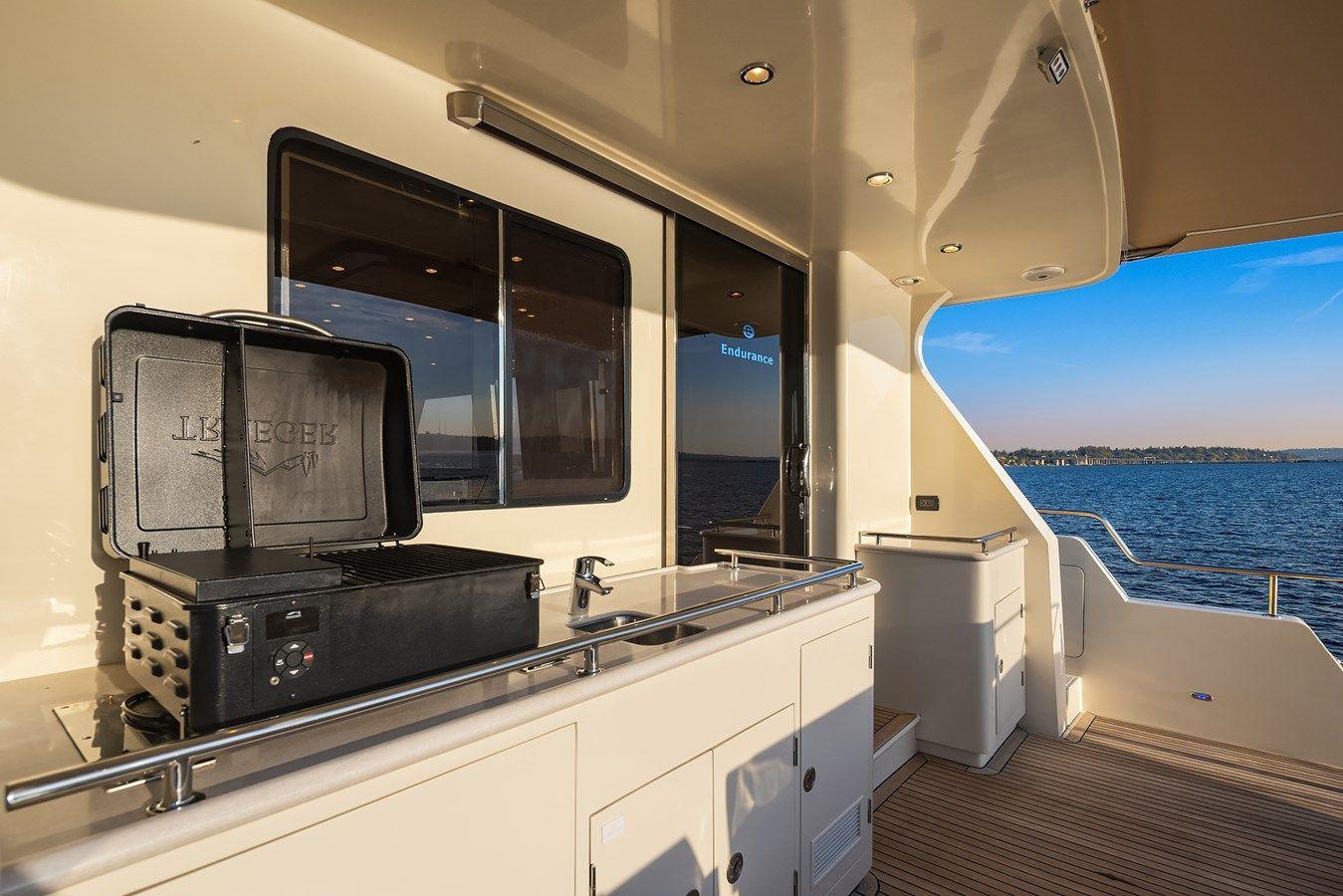best yacht sales deals LA BELLA VITA II 72