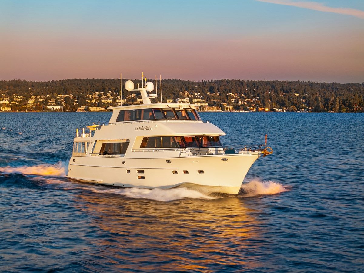 Купить яхту LA BELLA VITA II в Shestakov Yacht Sales