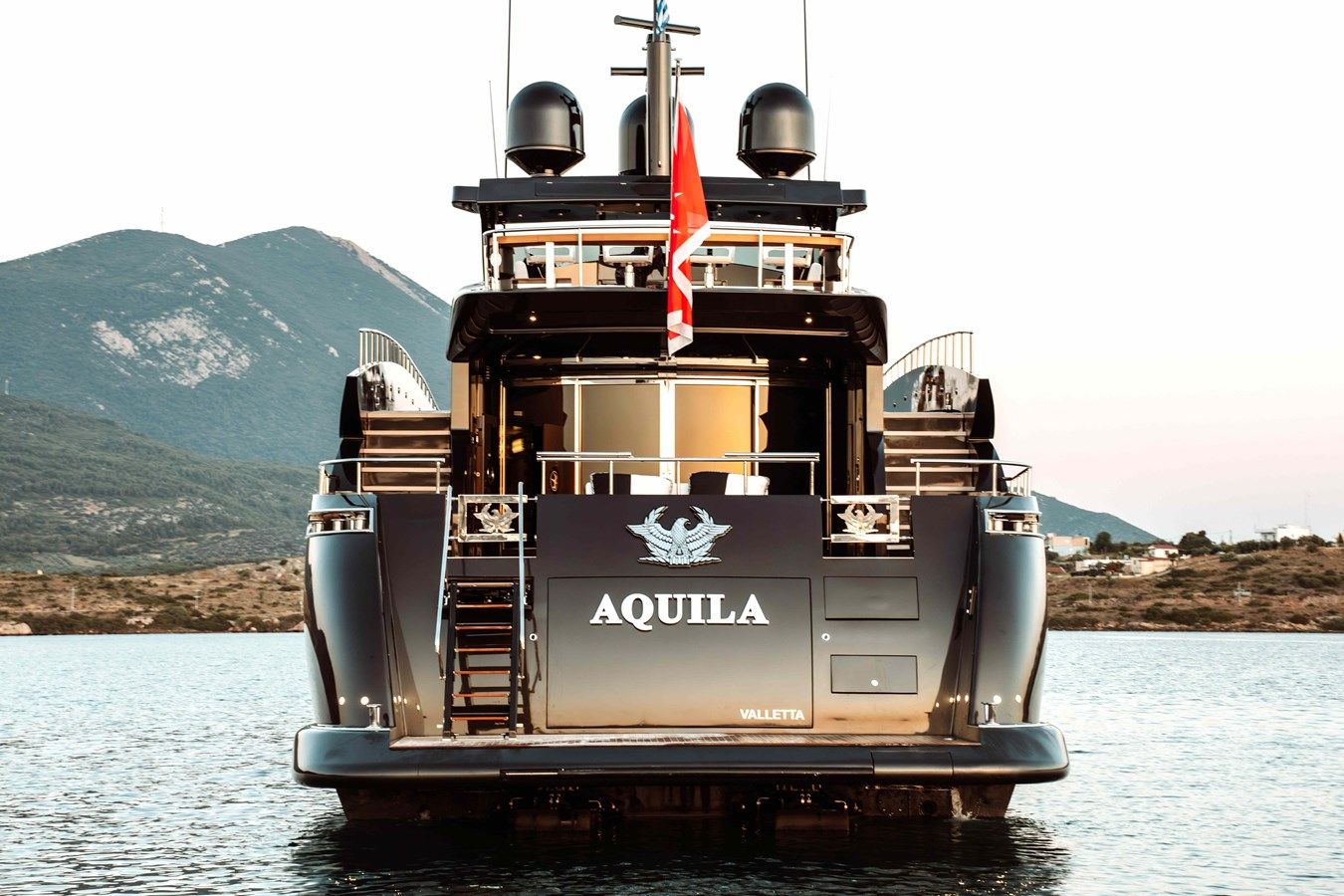 Стоимость яхты AQUILA 2004