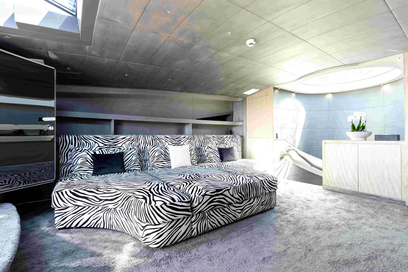 Купить AQUILA - Baglietto