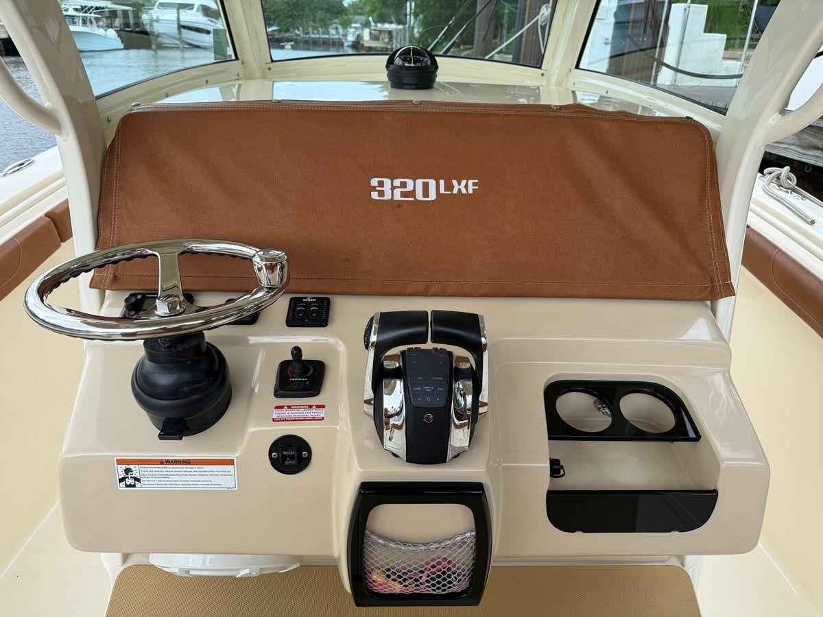 Купить TT B Happy - SCOUT BOATS