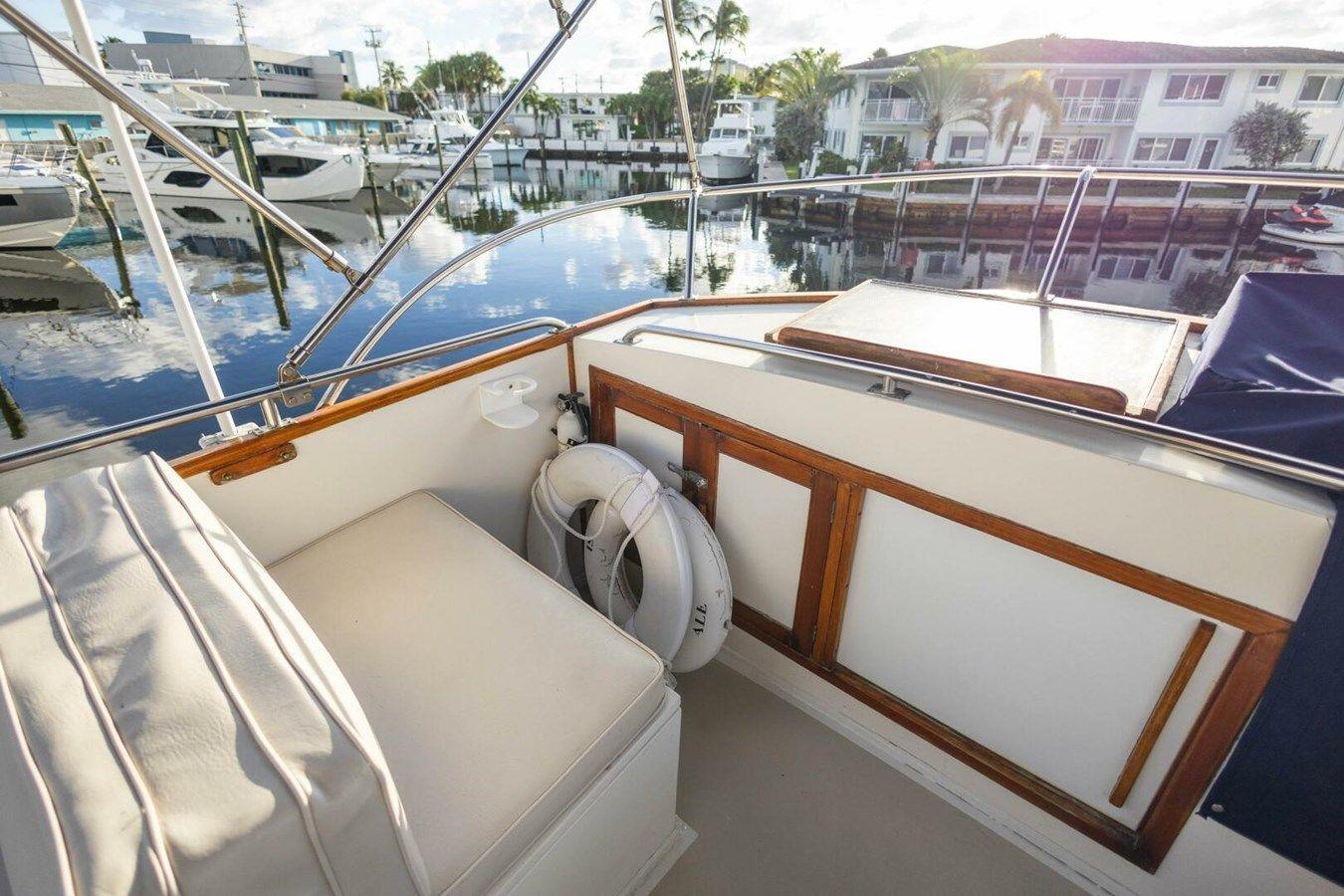 best yacht sales deals Moonshadow Classic