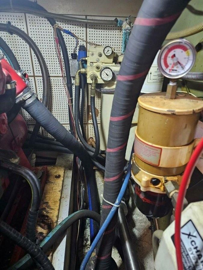 Стоимость яхты Moonshadow 42