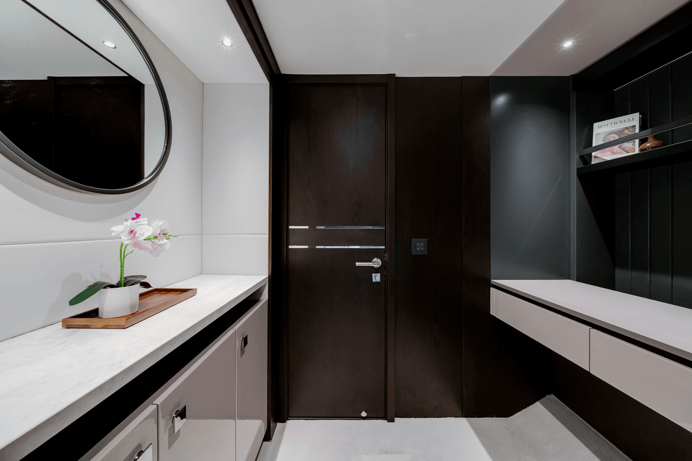 Лучшая цена на MANHATTAN 68 - Sunseeker