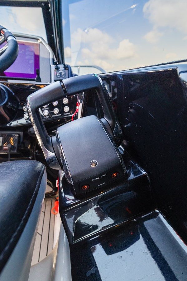 the best price on Hanover 305 Black & Orange Edition 2025