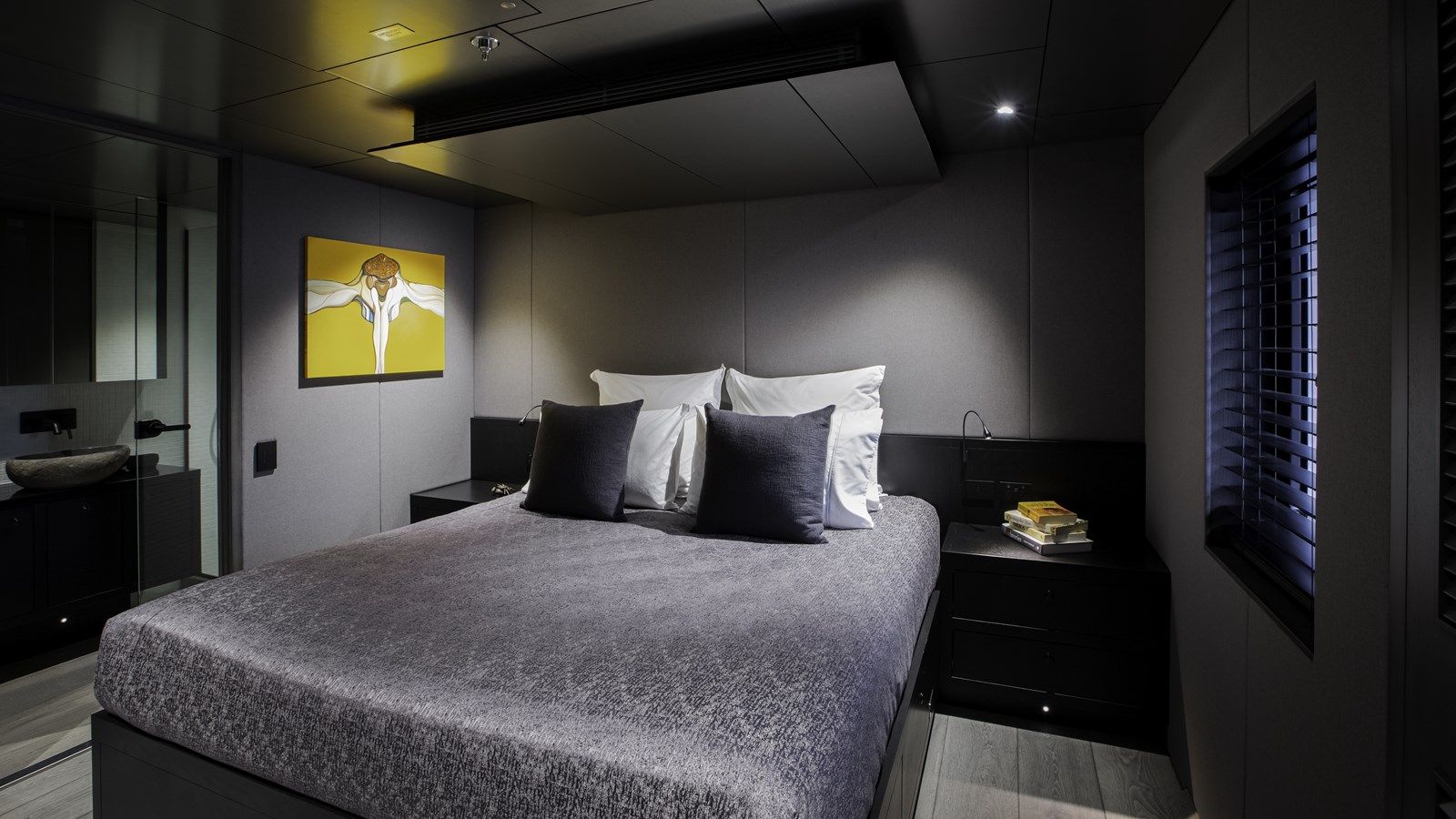 Продажа яхты THE BEAST 128