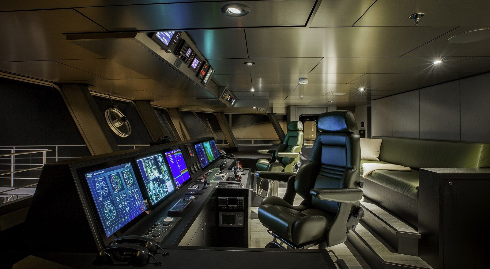 Стоимость яхты THE BEAST 128