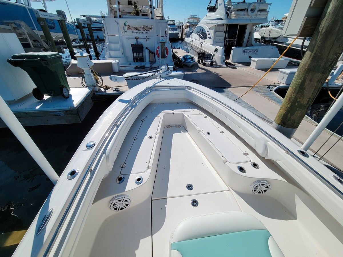 Купить яхту No Name 270 LXF Hybrid в Shestakov Yacht Sales