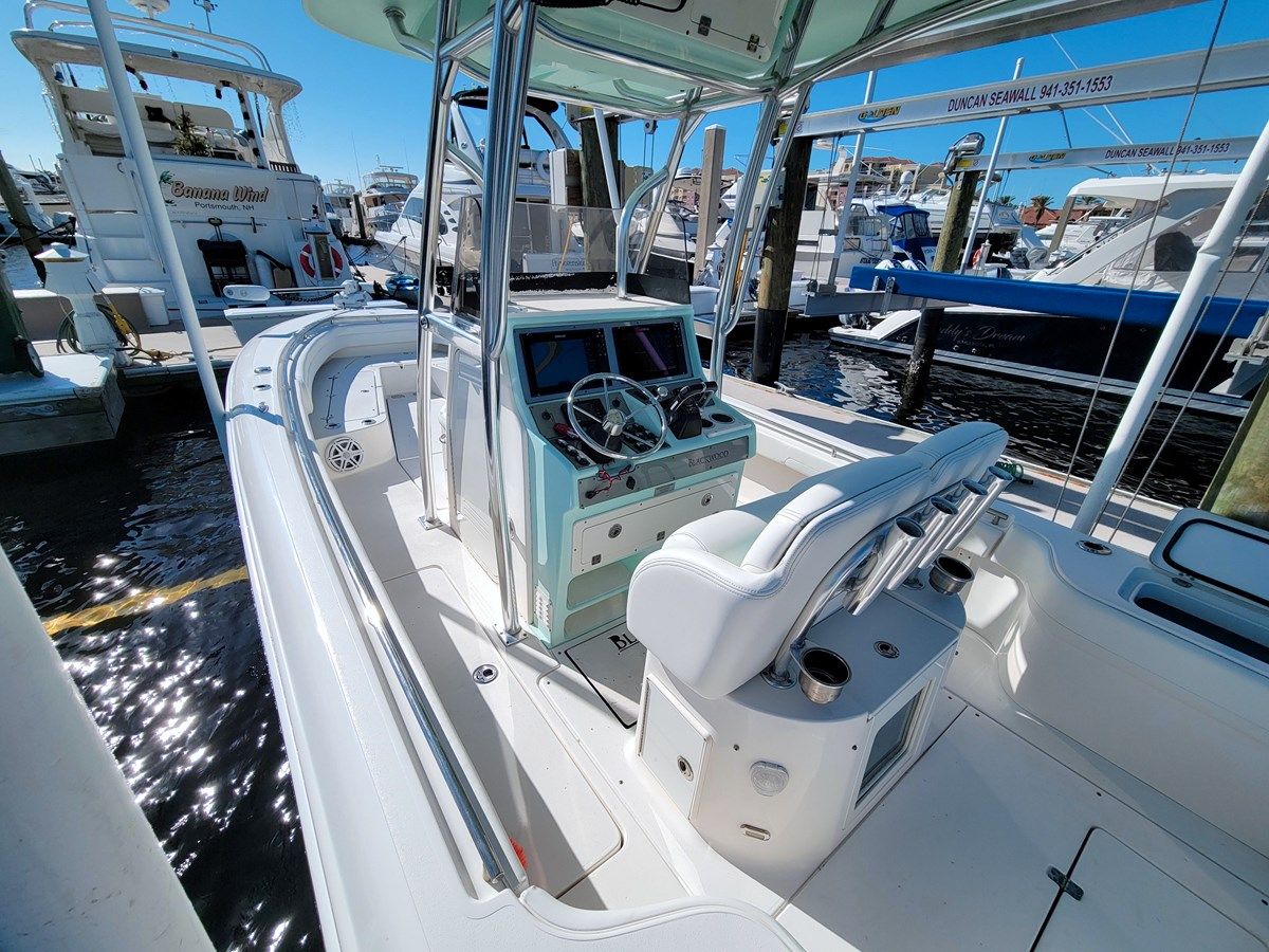 Стоимость яхты No Name 270 LXF Hybrid