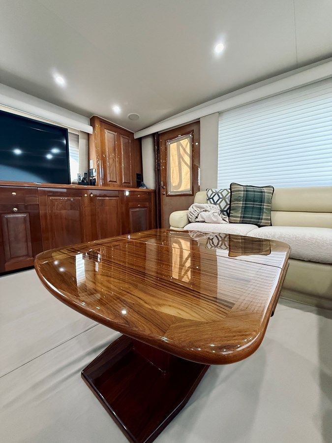 the best price on Kickback 2004