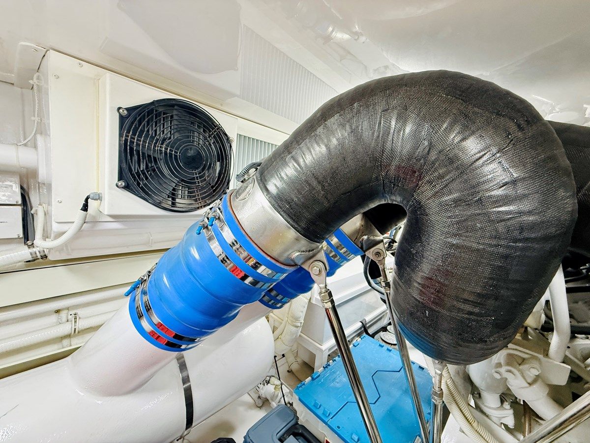 the best price on Kickback 65