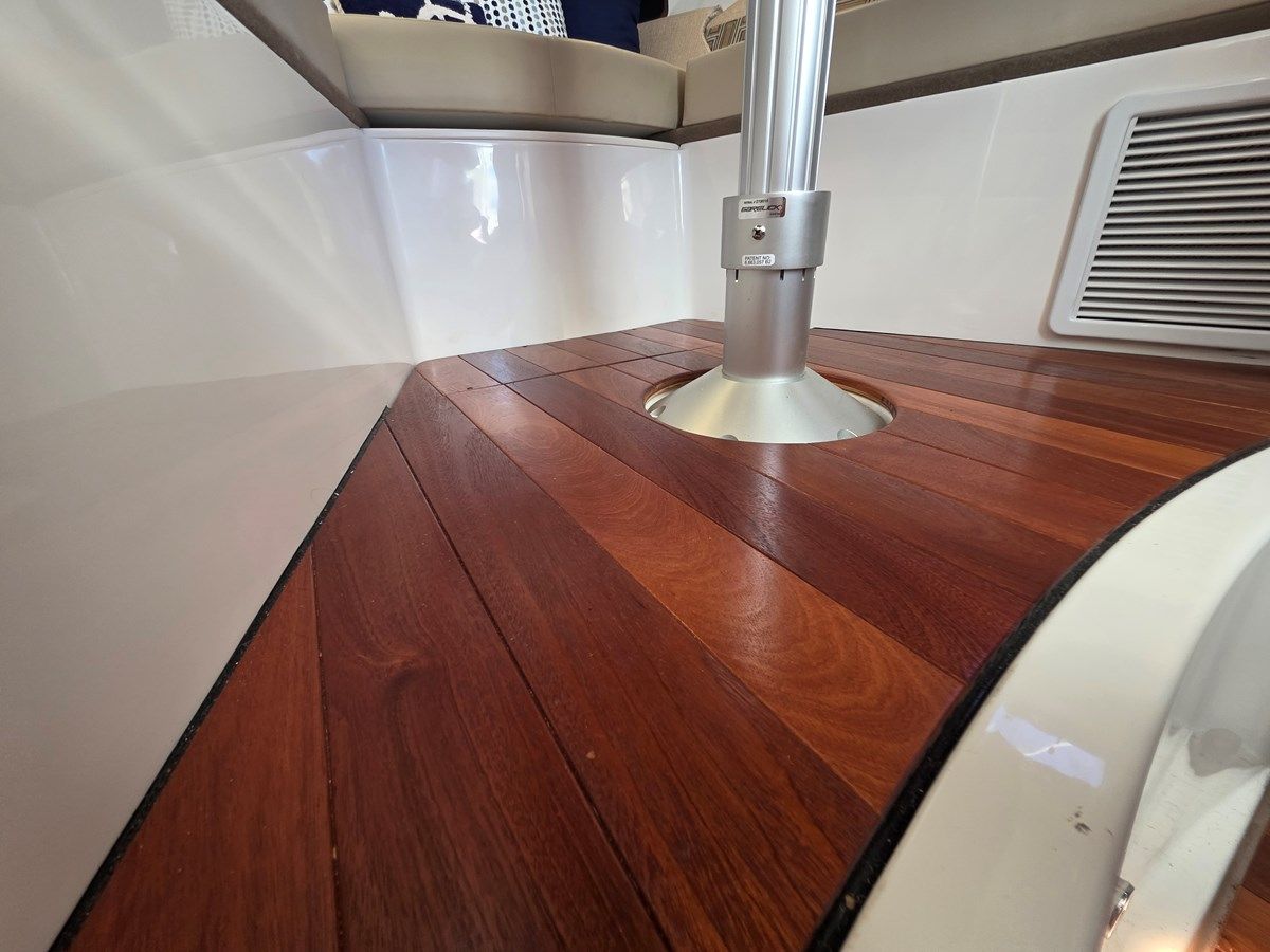 Buy a Pursuit OS 325 Offshore 2024 at Shestakov Yacht Sales