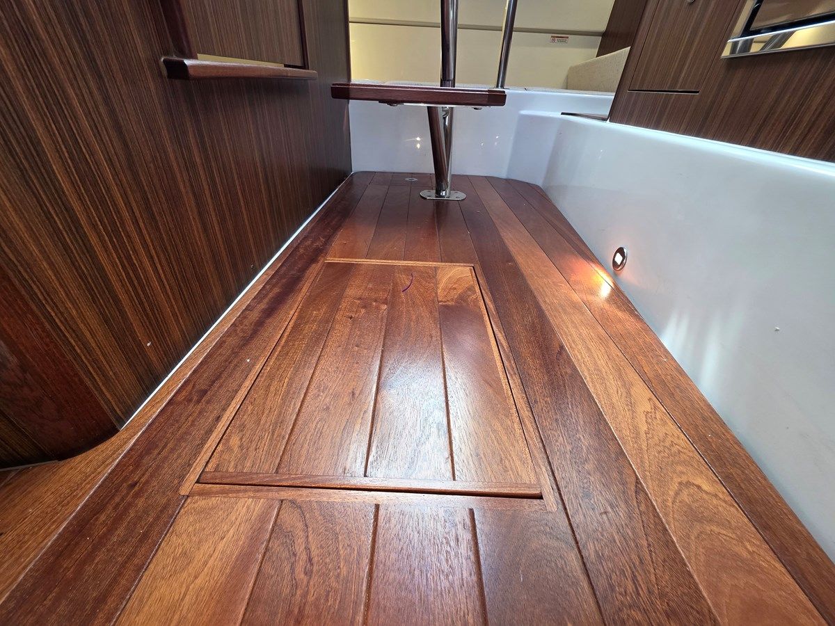 Продажа яхты Pursuit OS 325 Offshore OS 325 Offshore