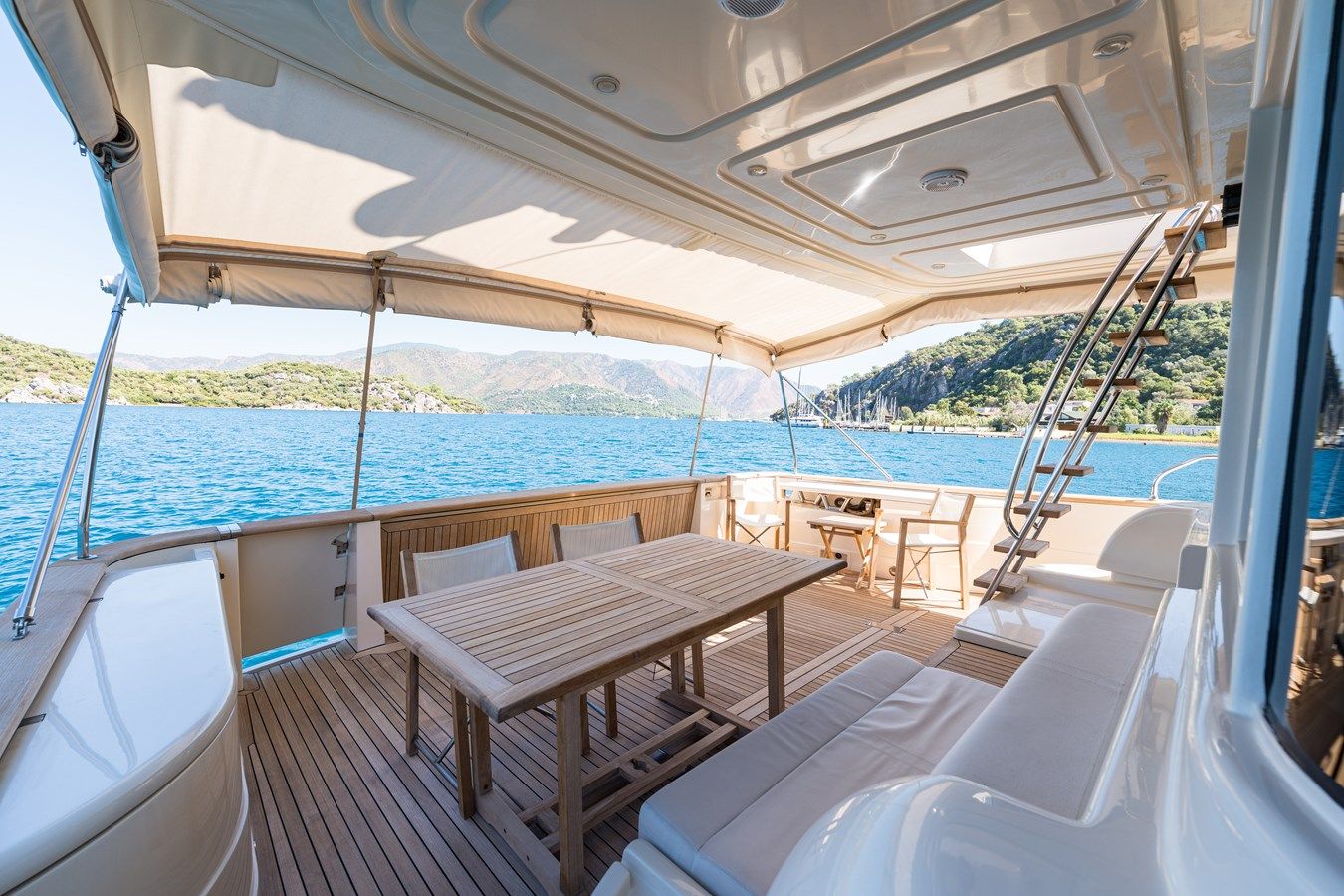 Buy a yacht JASMINE 3 MAESTRO 65