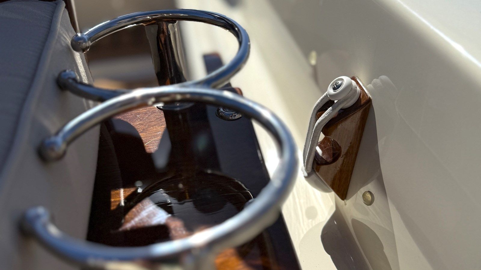 Buy a (No name) - Boston Whaler at Shestakov Yacht Sales