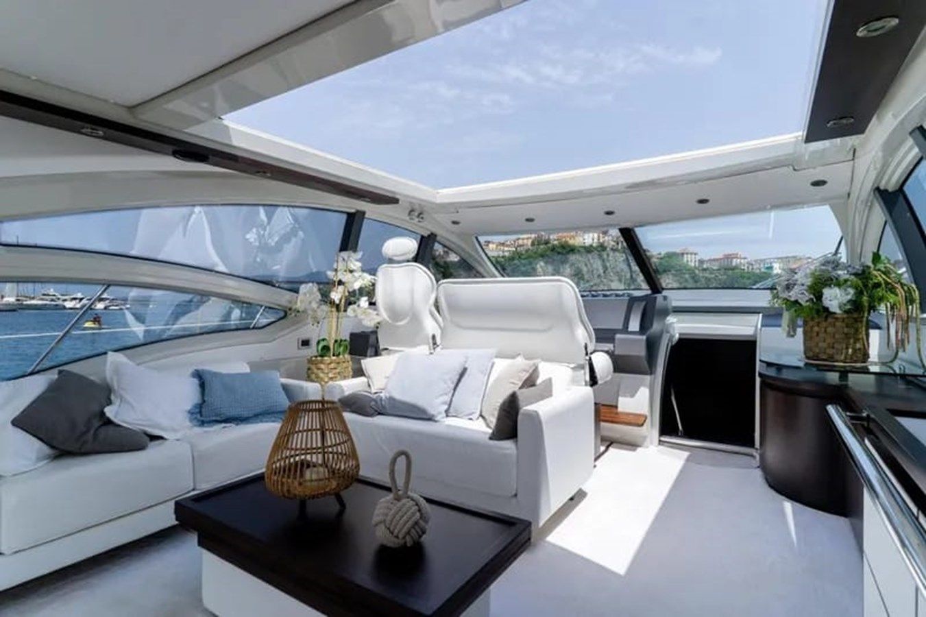 Купить яхту 2013 Azimut 62S 62 в Shestakov Yacht Sales