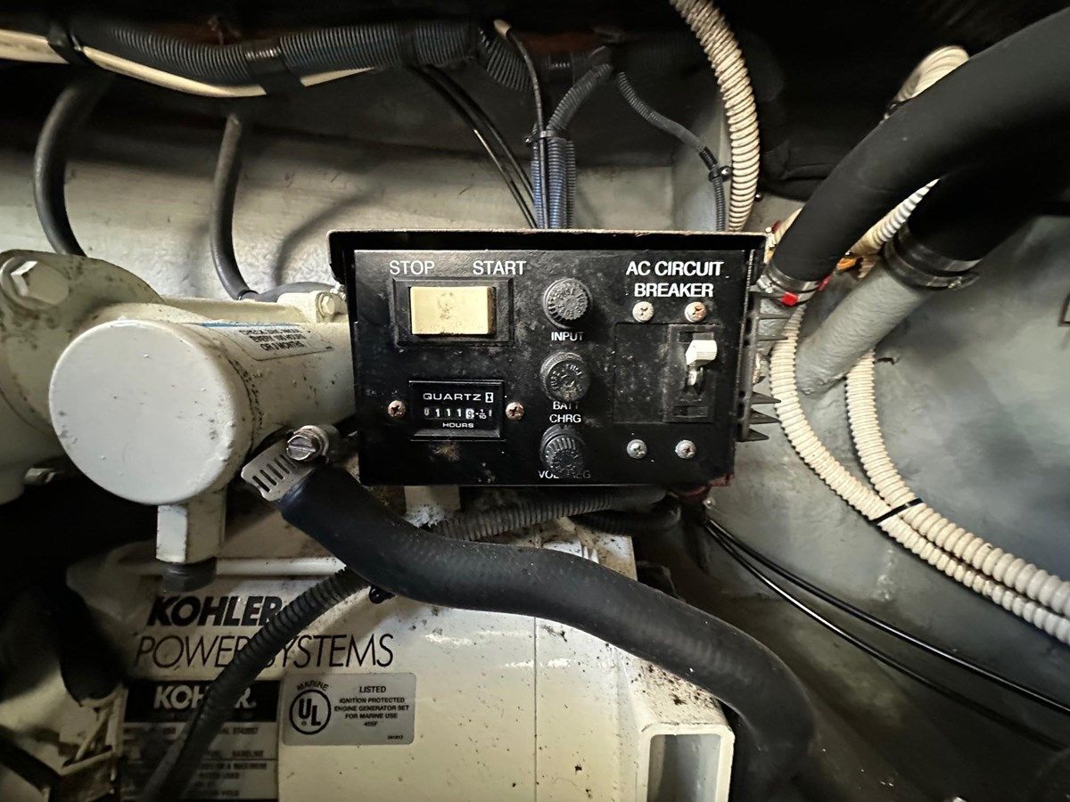 Купить Right on time 340 express cruiser