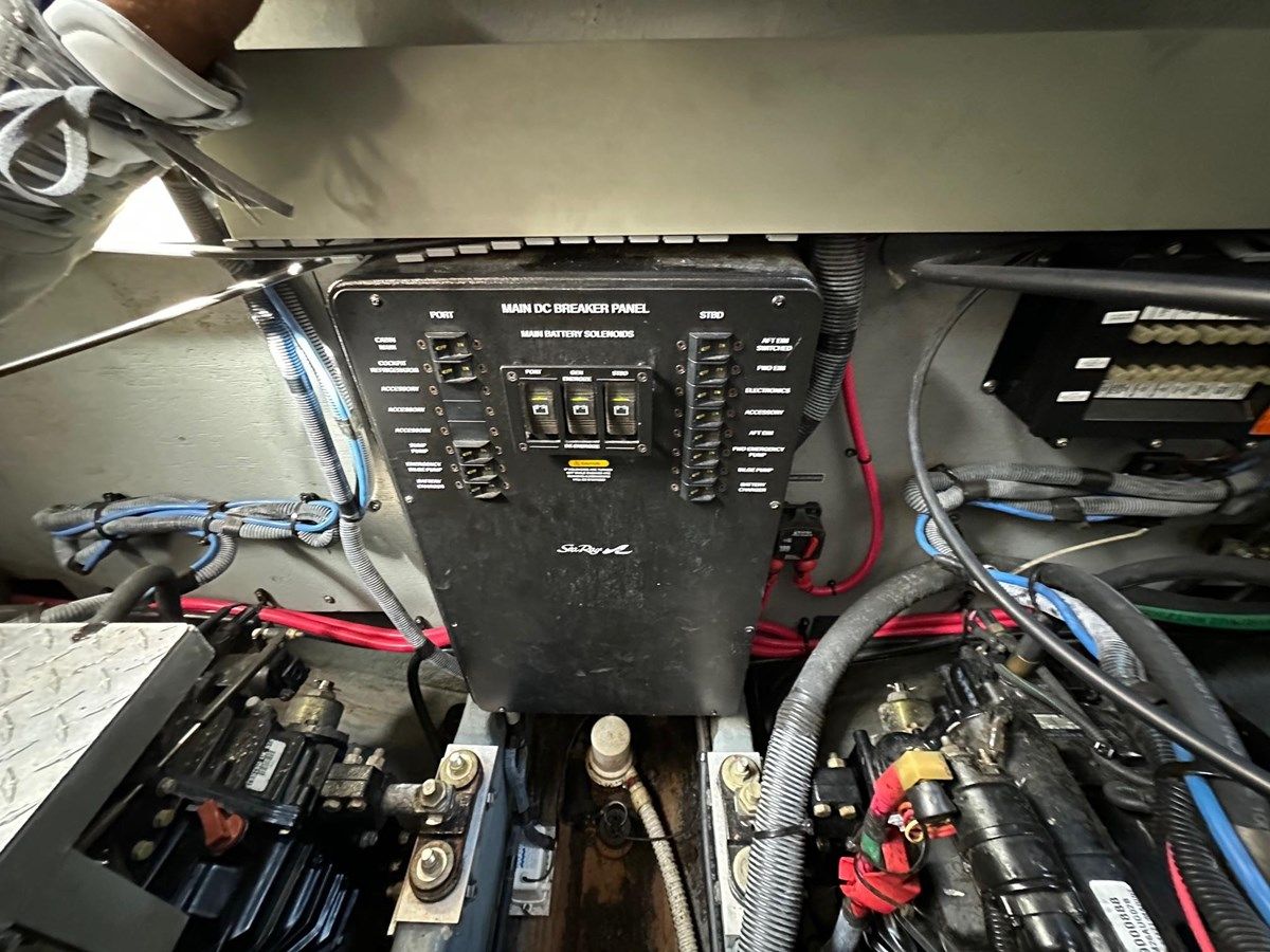 Right on time - SEA RAY yacht sale