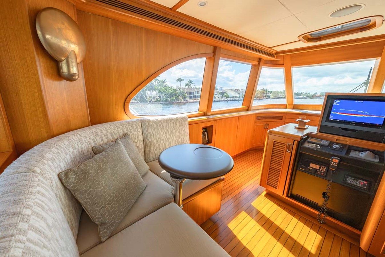 the best price on CATCH - FeadShip