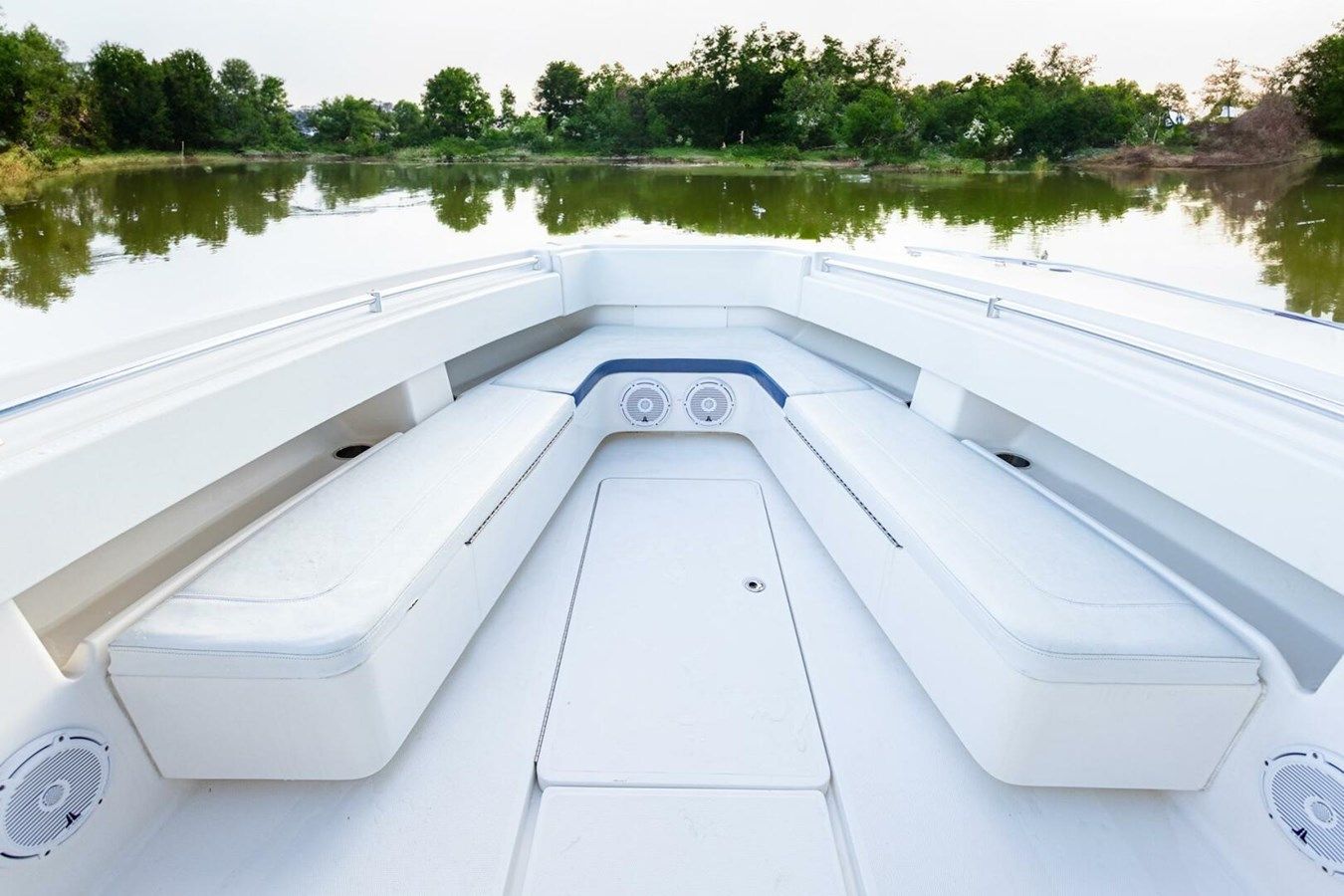 Продажа яхты Sindylou - INVINCIBLE