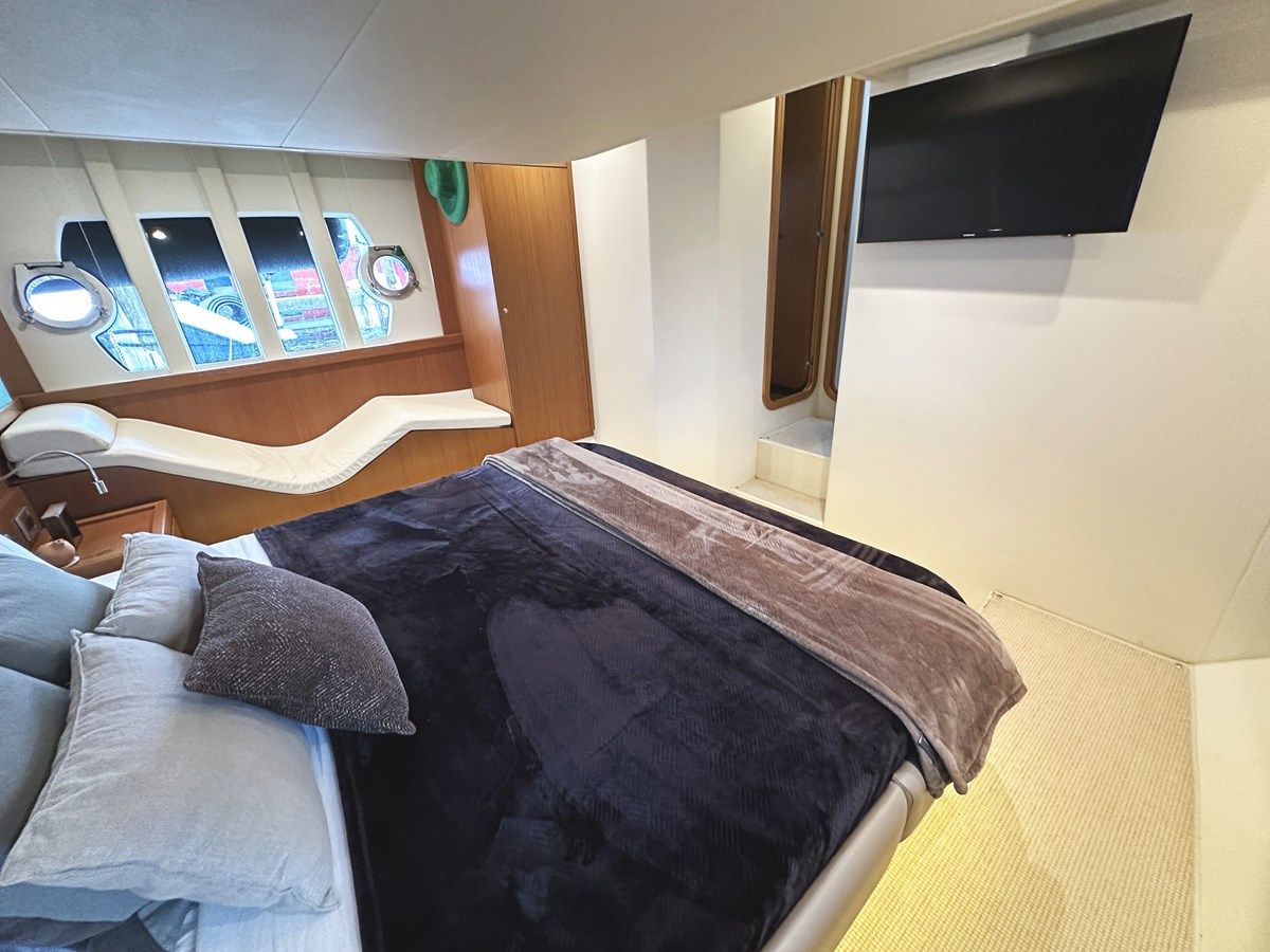 Лучшая цена на PRIMO - Ferretti Yachts