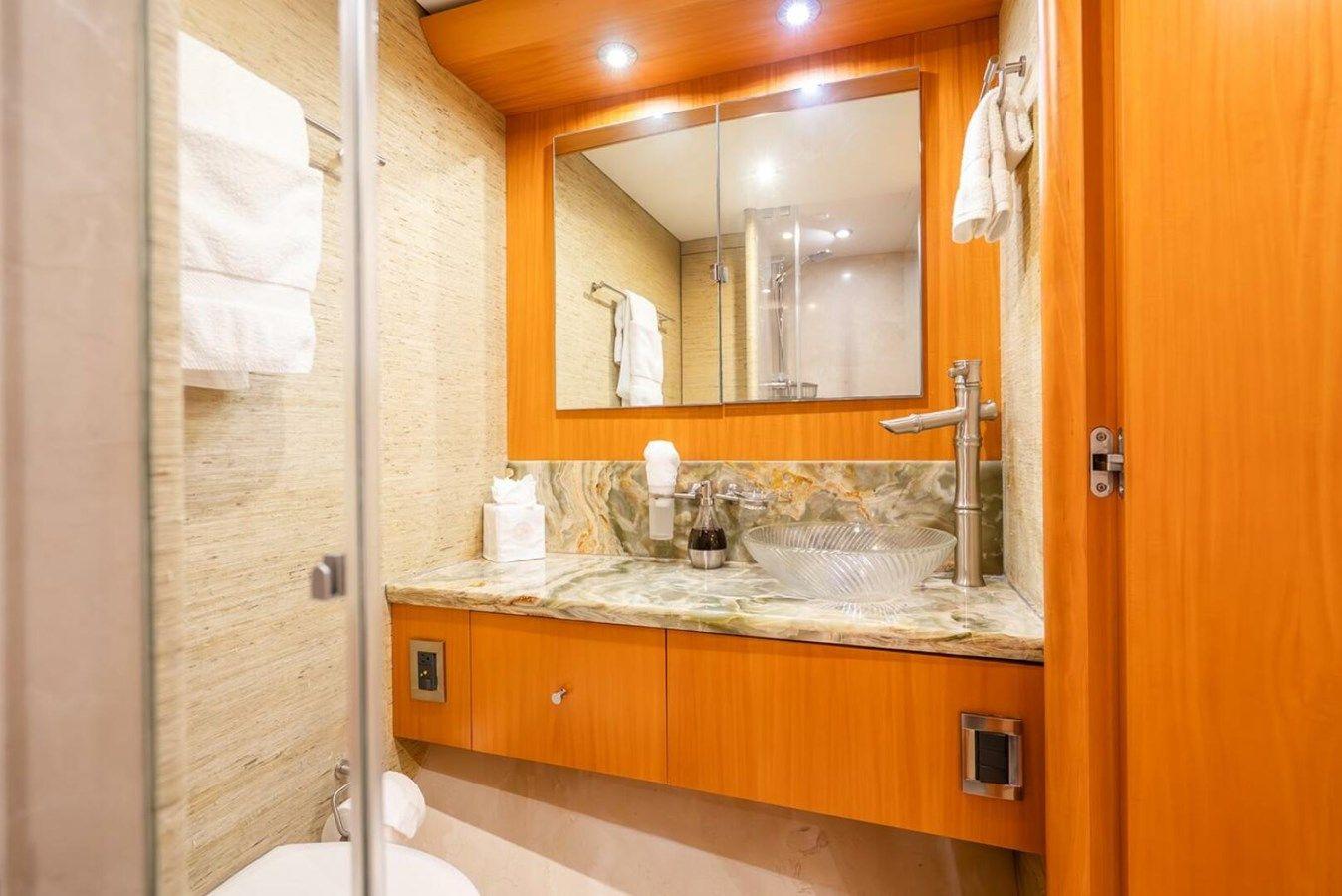 best yacht sales deals SERENITY - Lazzara