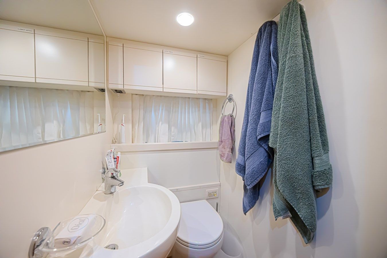 Buy a Noral - Ferretti Yachts at Shestakov Yacht Sales