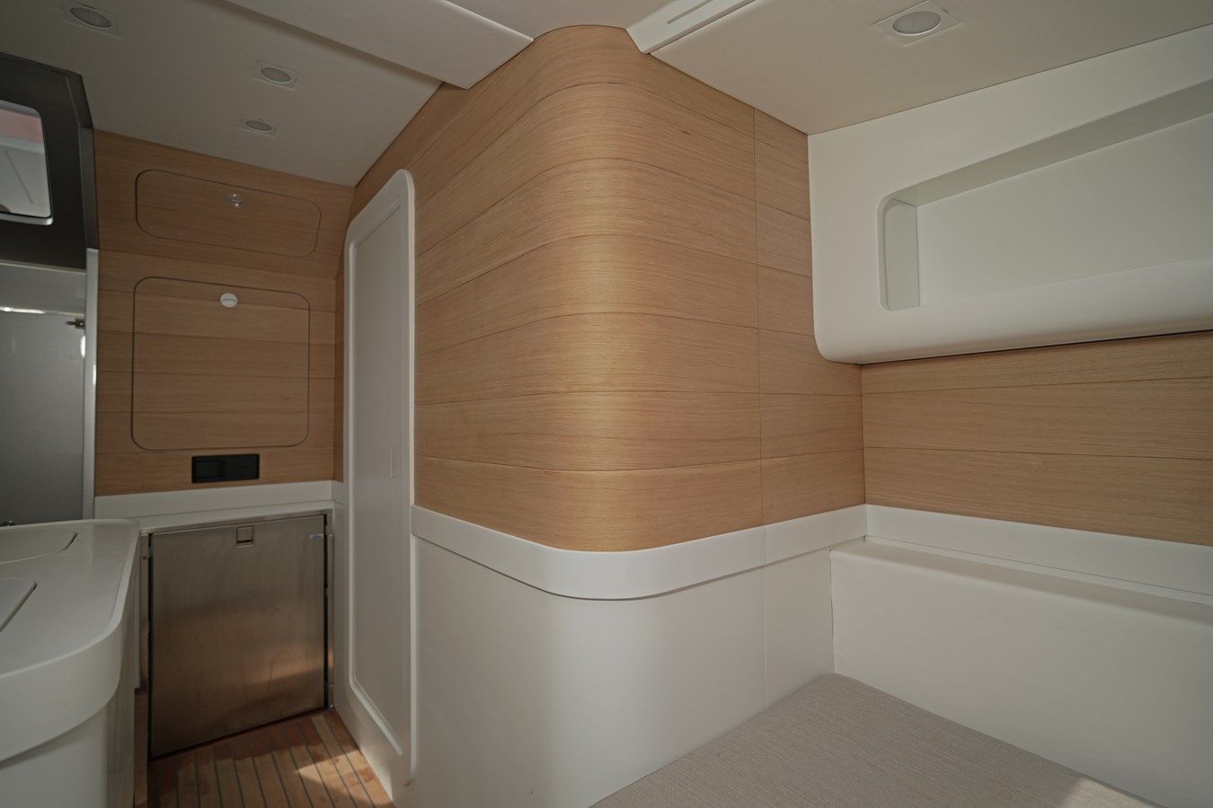 best yacht sales deals ECLIPSE 55