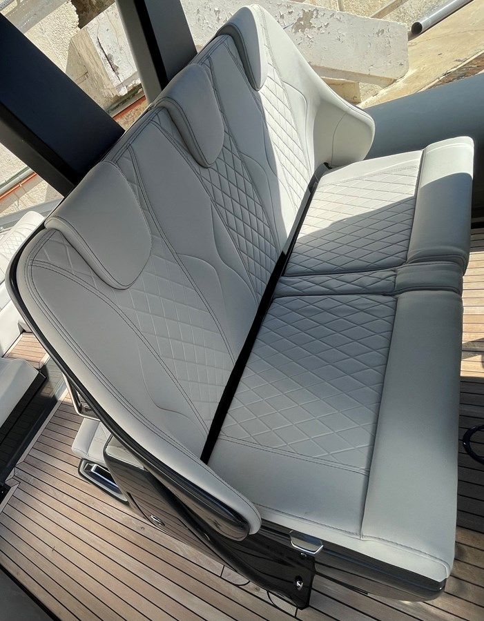 Продажа яхты JEMAB