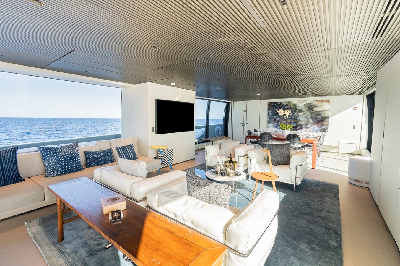 the best price on ANMAX 111