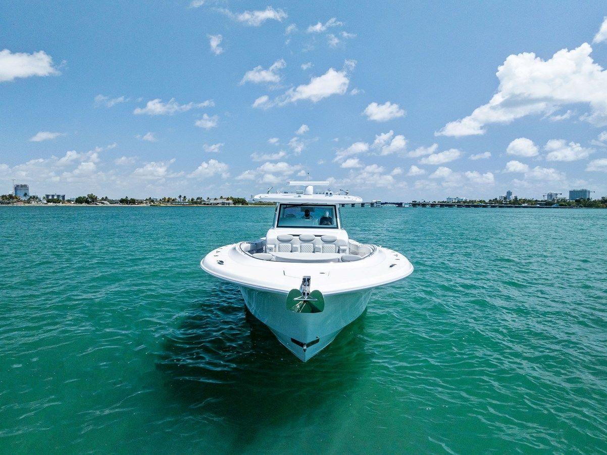 Стоимость яхты HCB Suenos GIX