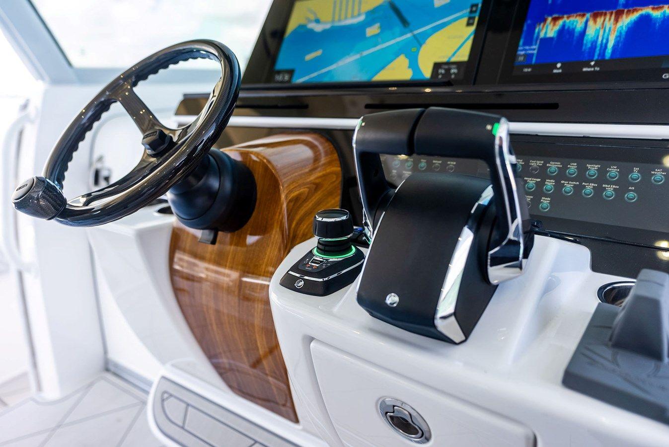 Лучшие предложения покупки яхты HCB - HCB