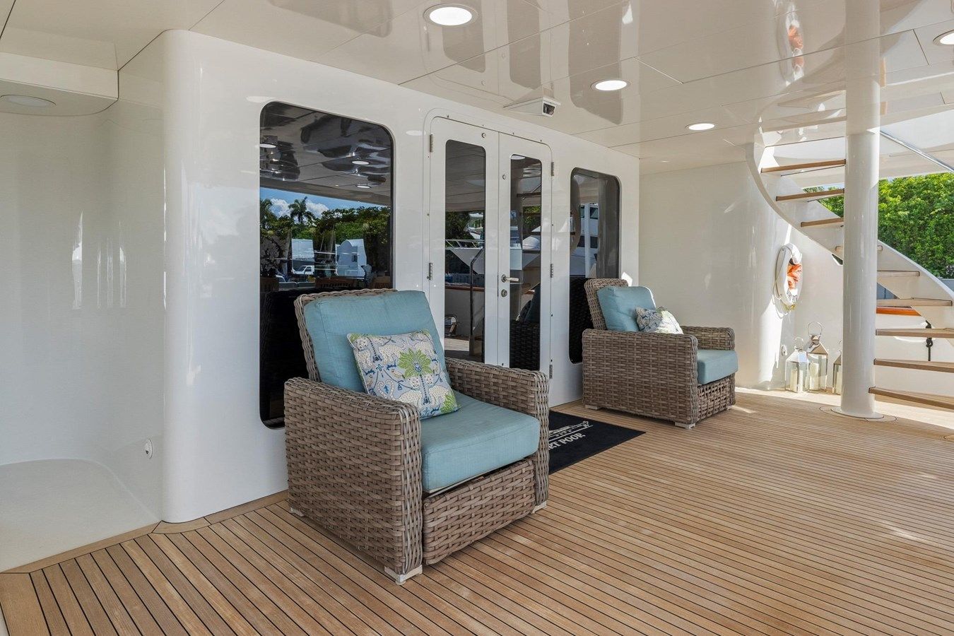 DIRT POOR - Trinity yacht sale