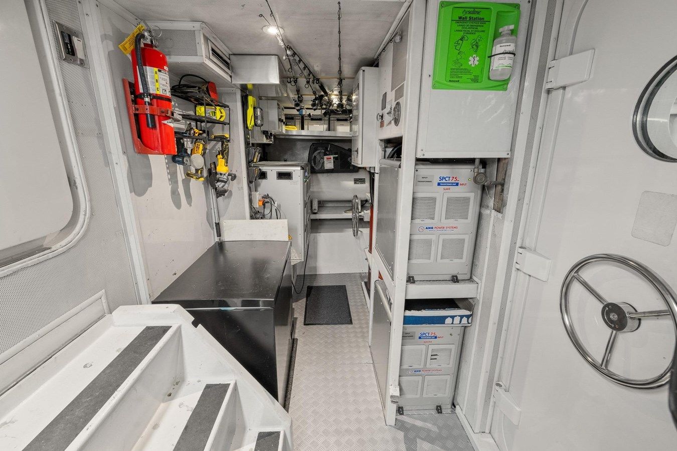 best yacht sales deals DIRT POOR - Trinity