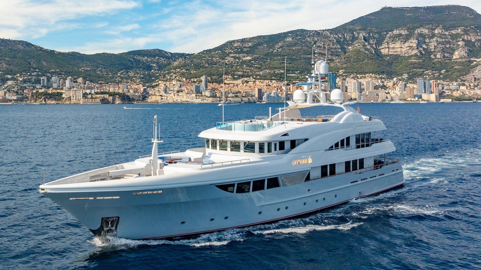 Купить яхту LATITUDE 147 в Shestakov Yacht Sales