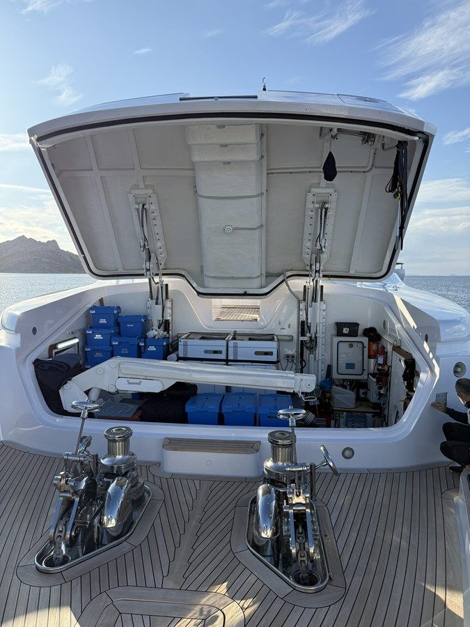 the best price on EMOTION 2 2007