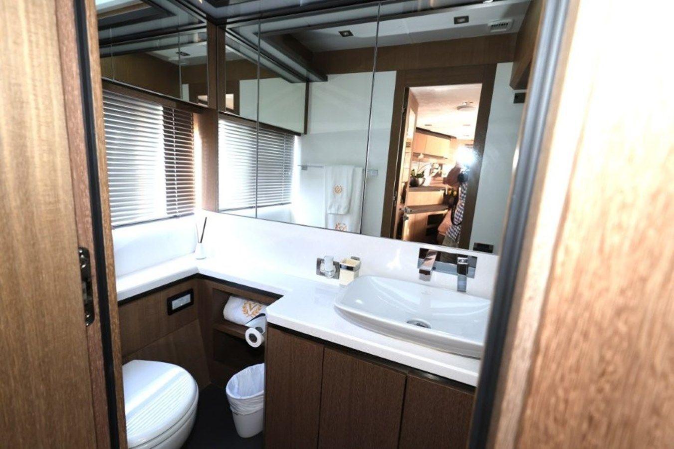 GLN65001J819 - Galeon Yachts