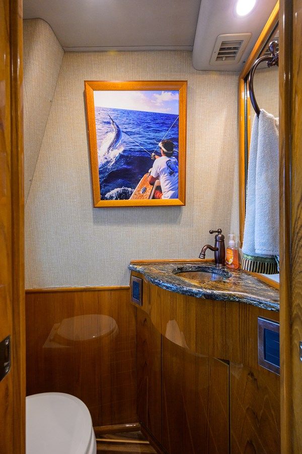 MARLIN MONROE - VIKING yacht sale