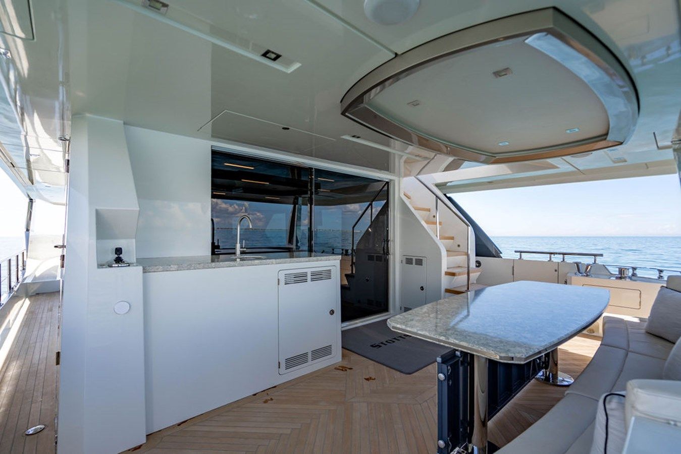 STOTSEA - Ocean Alexander