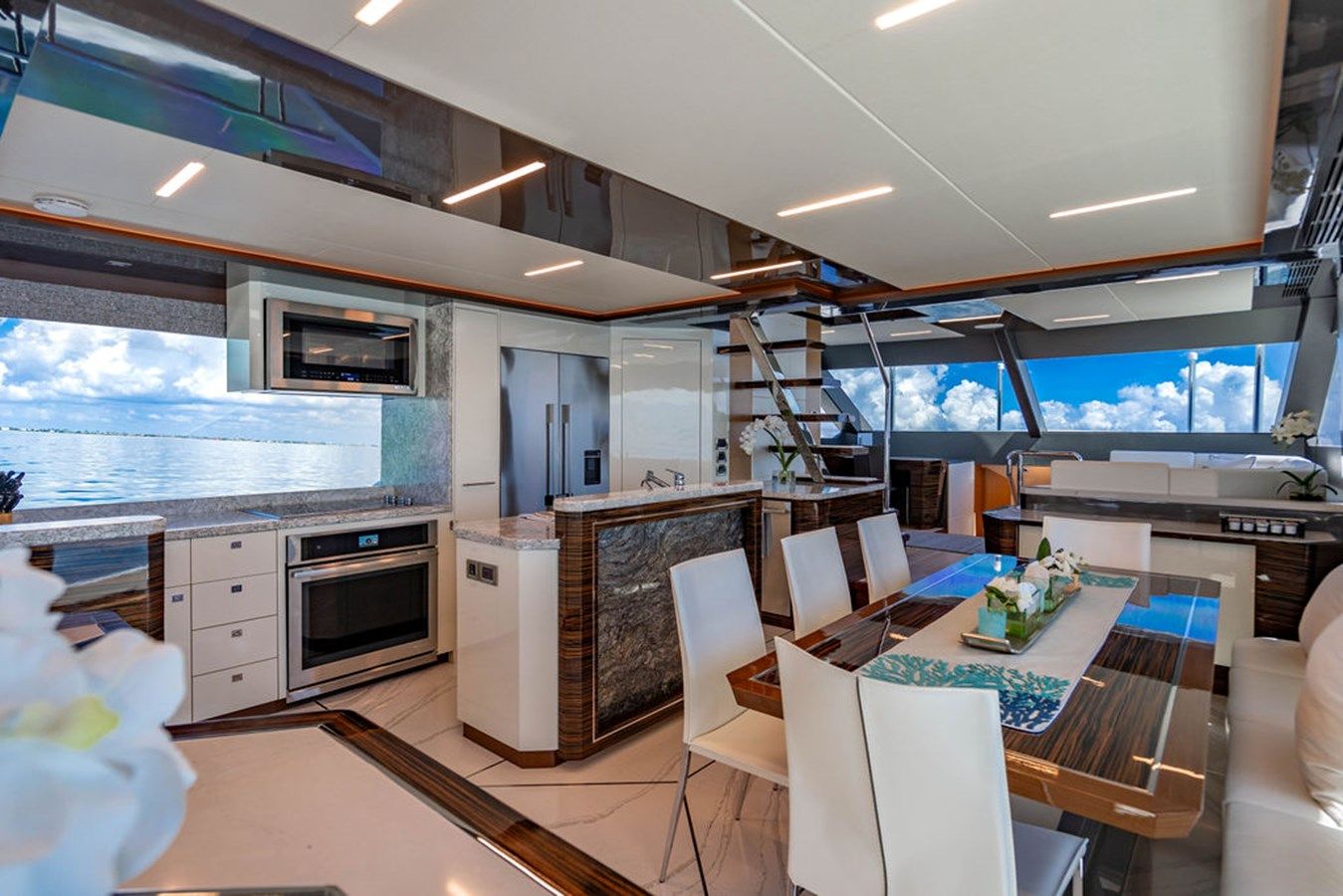 Продажа яхты STOTSEA - Ocean Alexander