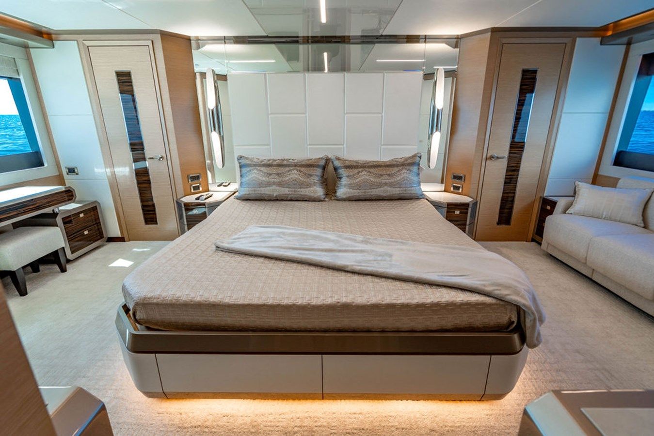 Купить яхту STOTSEA - Ocean Alexander в Shestakov Yacht Sales