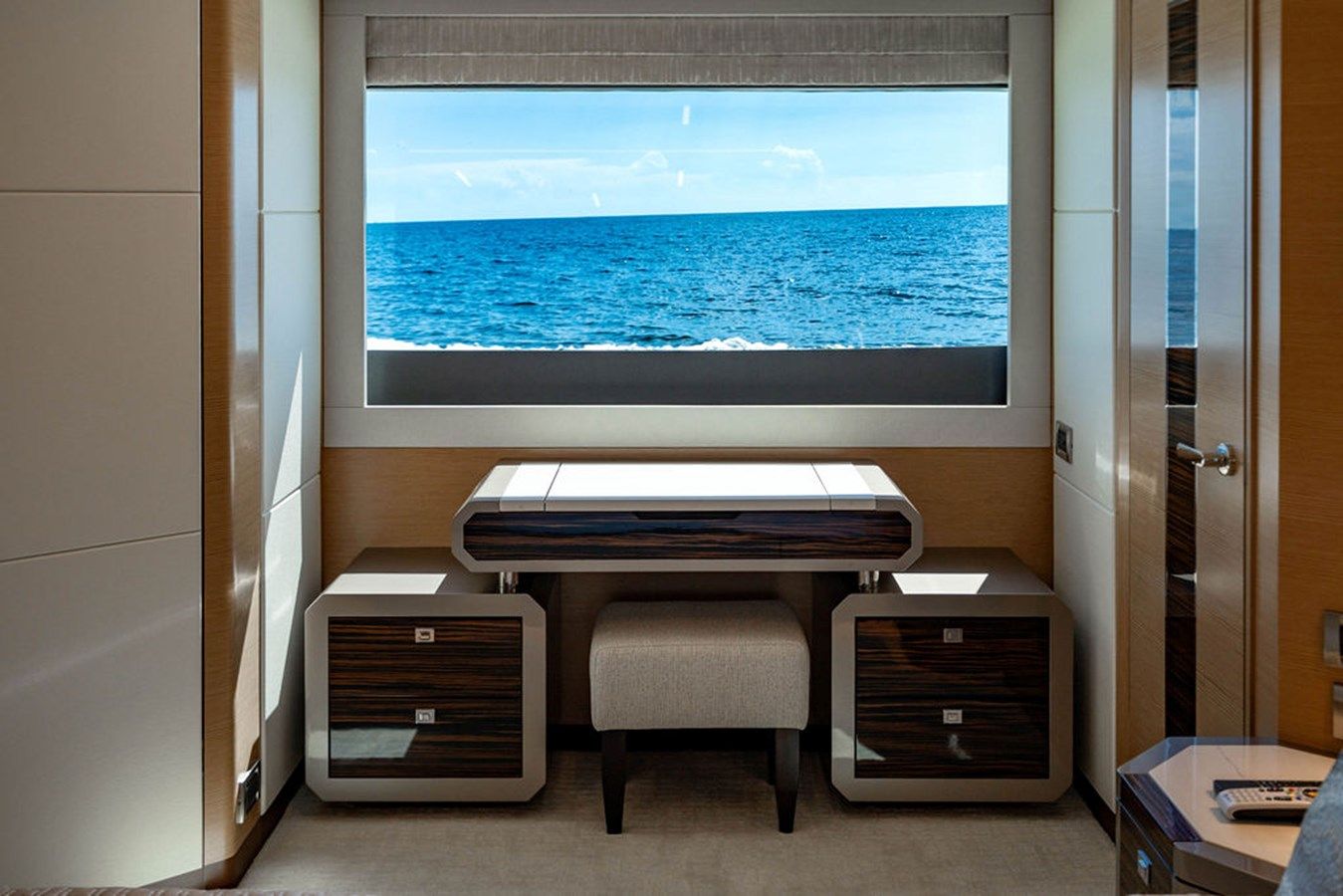 Продажа яхты STOTSEA 84