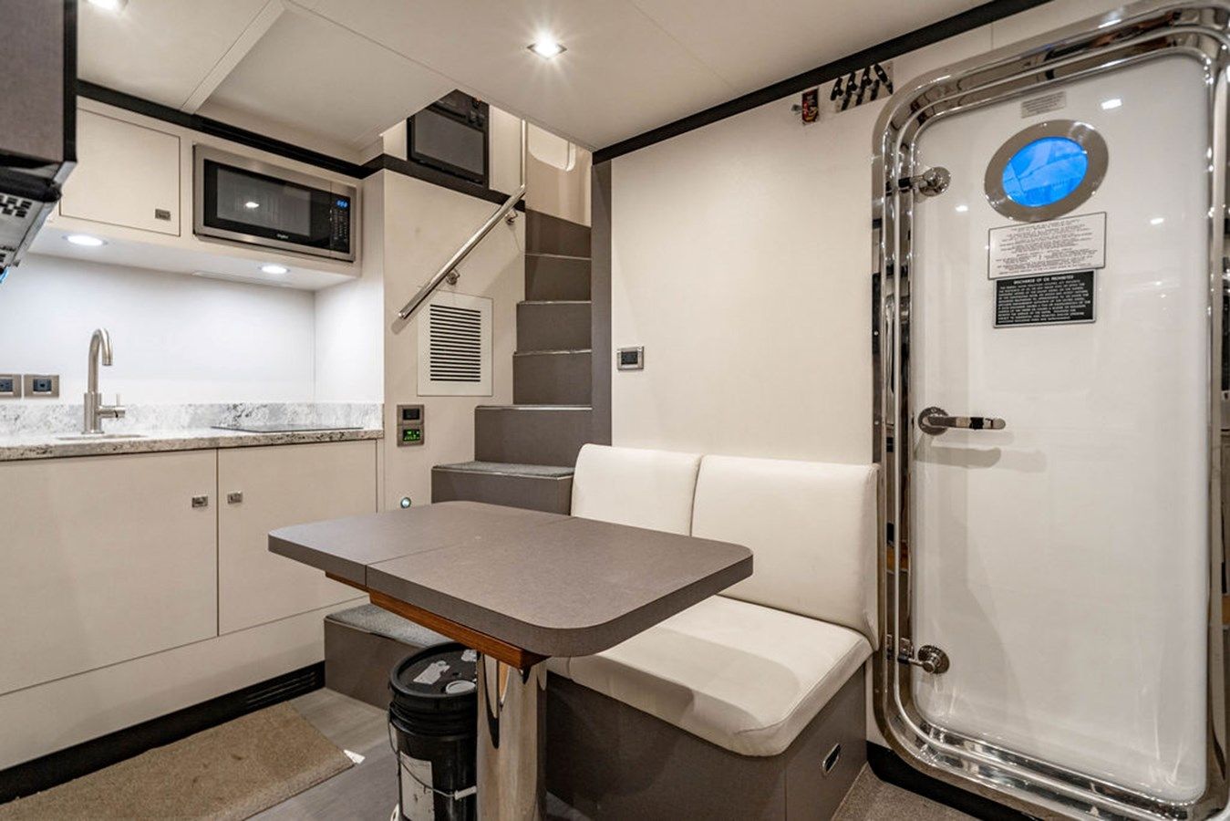 Стоимость яхты STOTSEA - Ocean Alexander