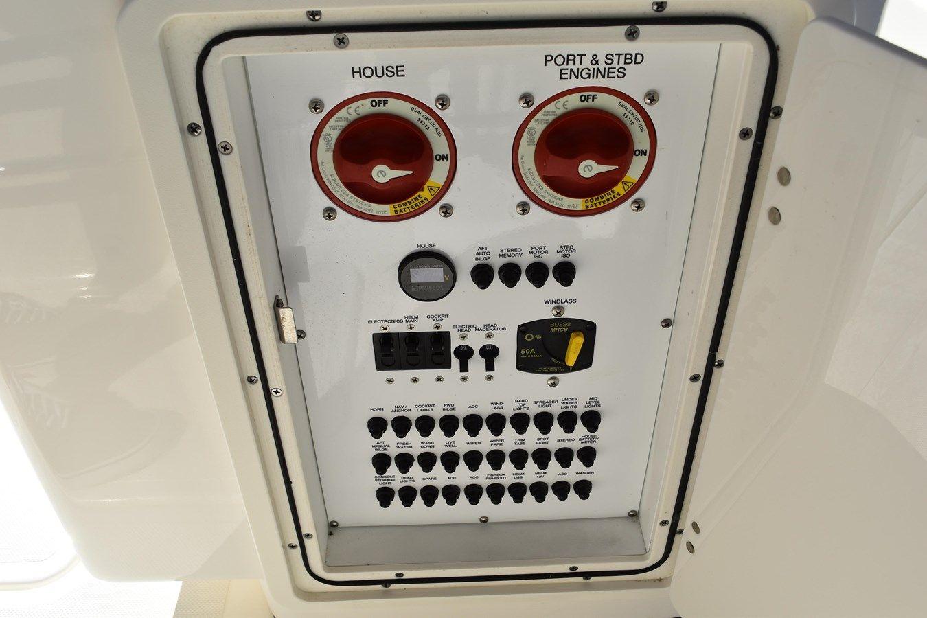 No Name - PURSUIT BOATS